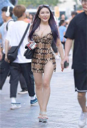 鸭博视频app下载二维码