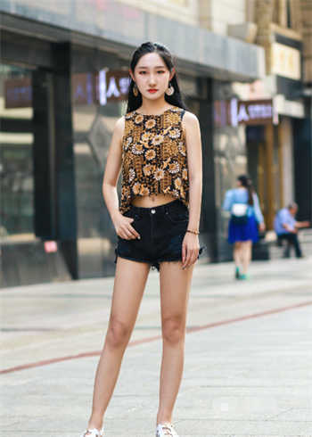 小菲舅舅过年