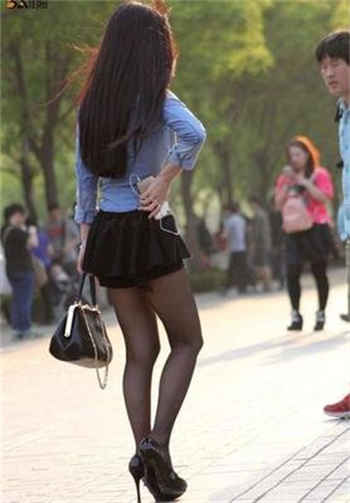 狗鞭硬起来的图片