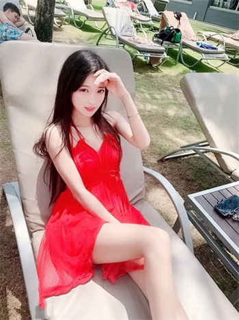 12岁小姐姐凉快的照片