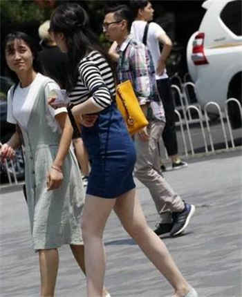 俄罗斯服三代骗吻