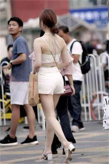 鹿羽吃瓜官网