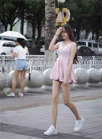 闺蜜结婚发朋友圈的话