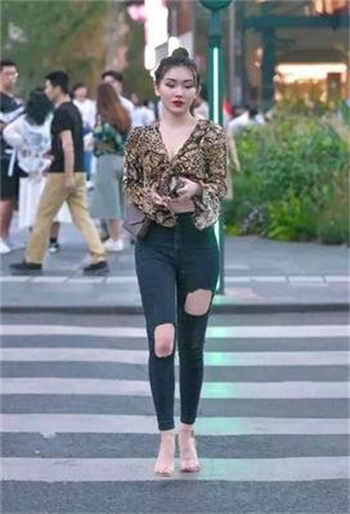 老婆当丈夫面被耍