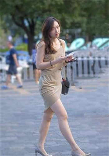 不值得的说说