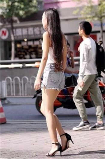春草免费观看