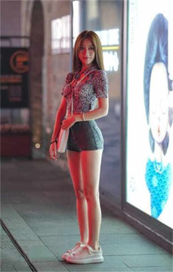 同事聚餐朋友圈怎么发