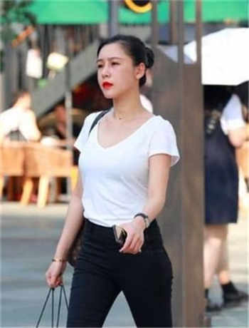 从背后进入你by在吃鸡排