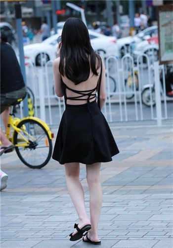 无翼鸟邪恶老师
