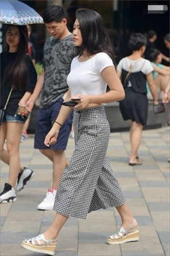 现在年轻人喜欢的网站