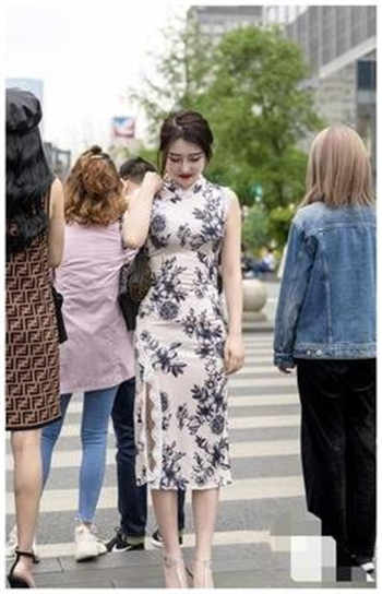 果冻传媒错位视频