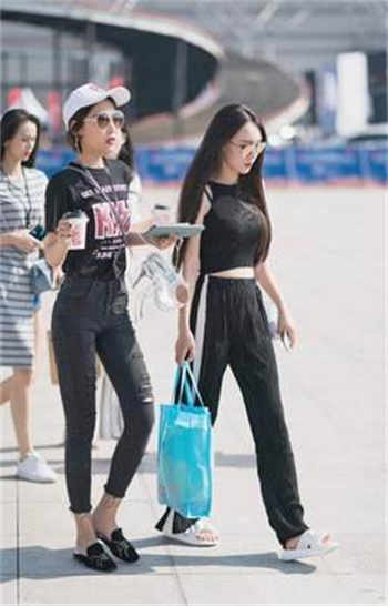 小甜豆是哪个传媒的女艺人