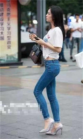 轻轻操2019在线