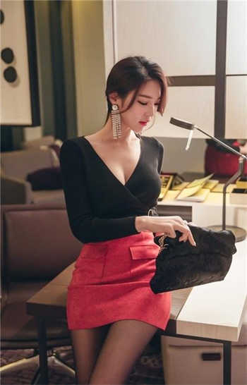 女公务员的堕落杨倩