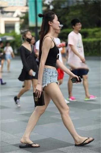 太一加入黑化聊天群